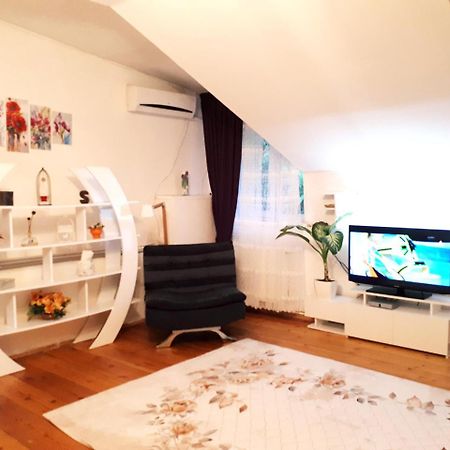 Апартаменти Karin House Тбілісі Екстер'єр фото